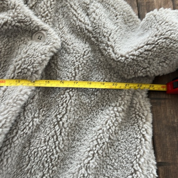 Winter Clearance! BB Dakota Womens Faux Fur One Button Front Coat Gray Oversized - Picture 7 of 7